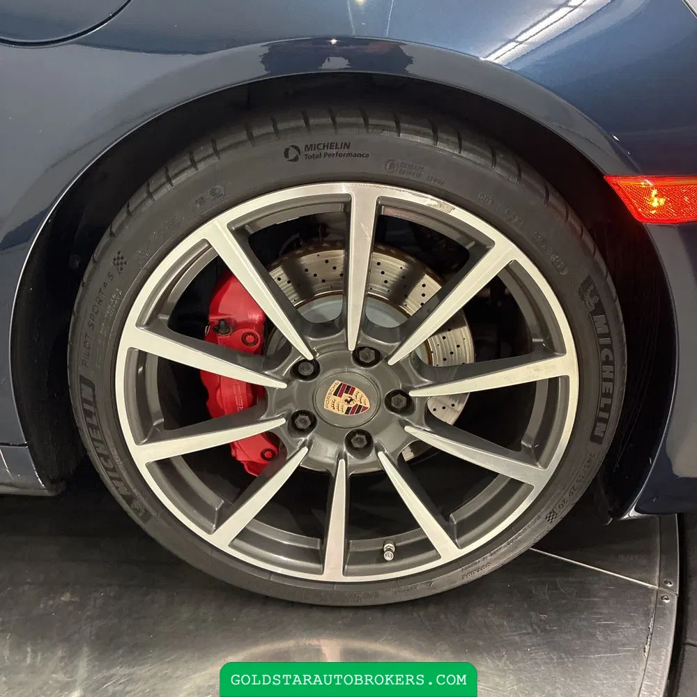 2014 Porsche 911 Carrera 4S