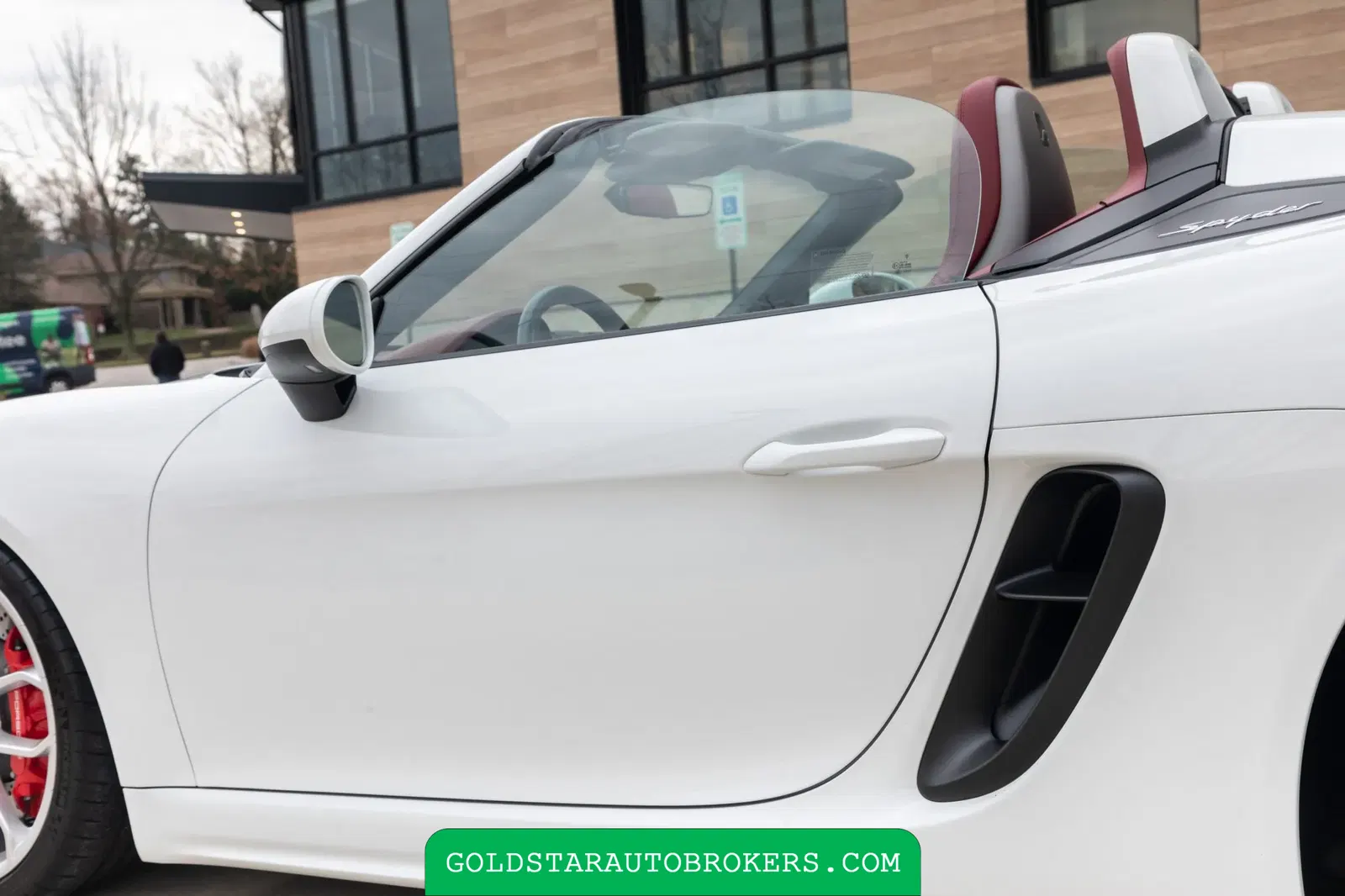 2022 Porsche 718 Spyder 6-Speed