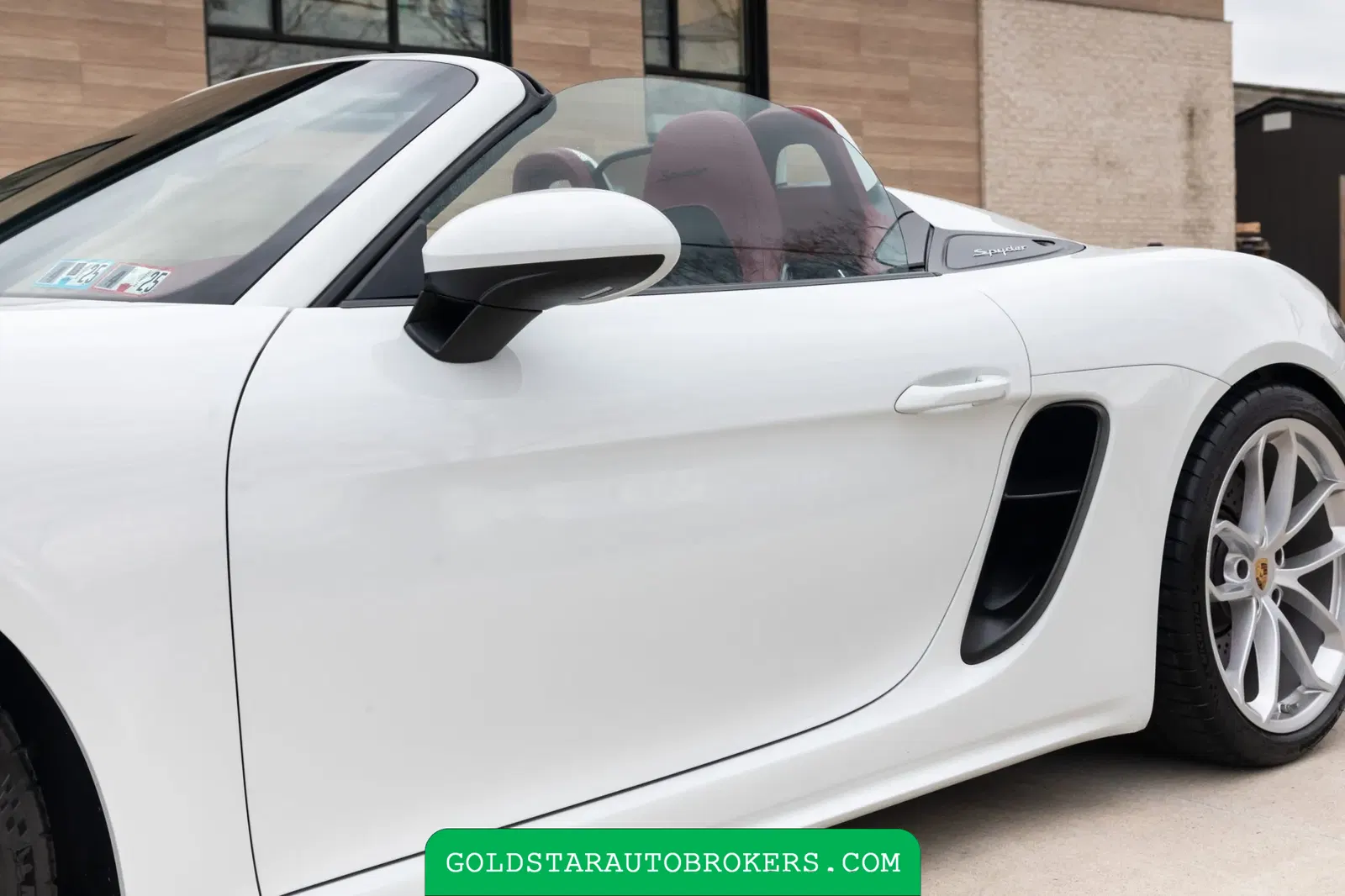 2022 Porsche 718 Spyder 6-Speed