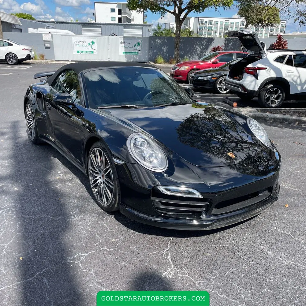 2014 Porsche 911 Carrera 4 Base