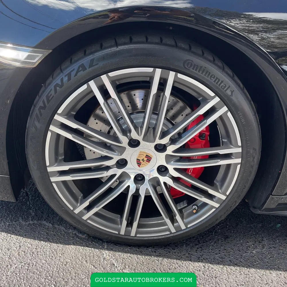 2014 Porsche 911 Carrera 4 Base