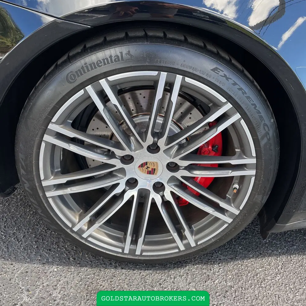 2014 Porsche 911 Carrera 4 Base