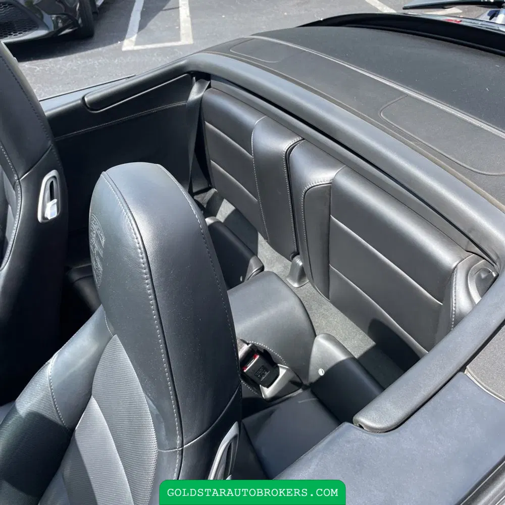 2014 Porsche 911 Carrera 4 Base