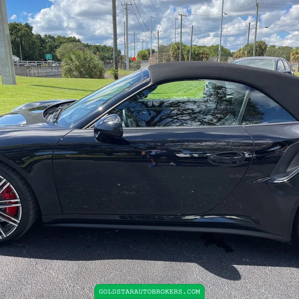 2014 Porsche 911 Carrera 4 Base
