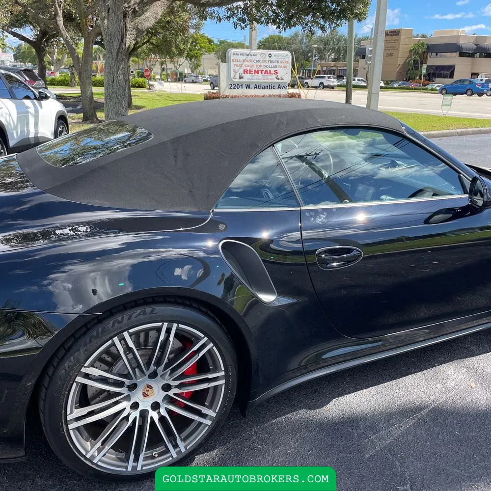 2014 Porsche 911 Carrera 4 Base