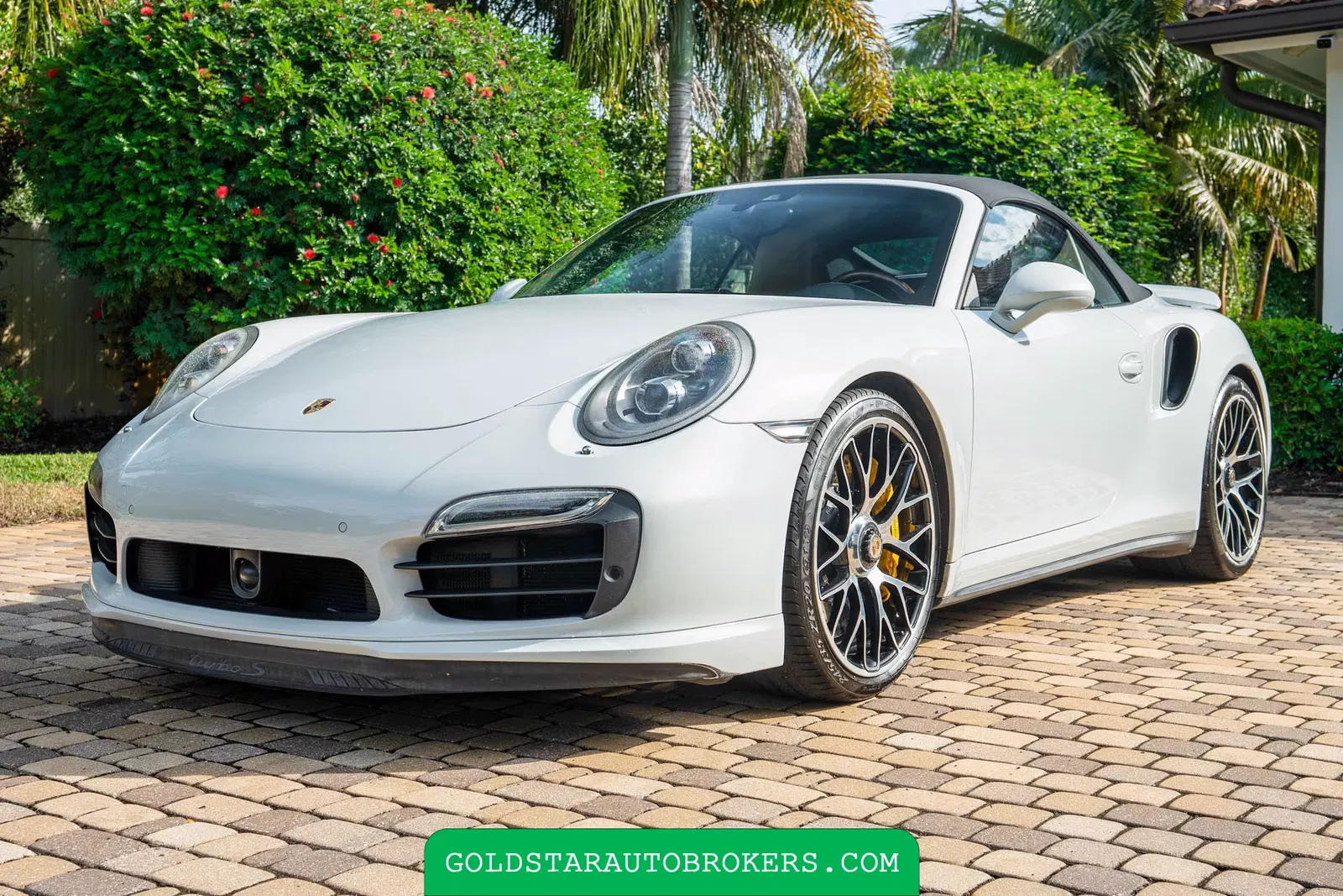 2015 Porsche 911 Turbo S Cabriolet