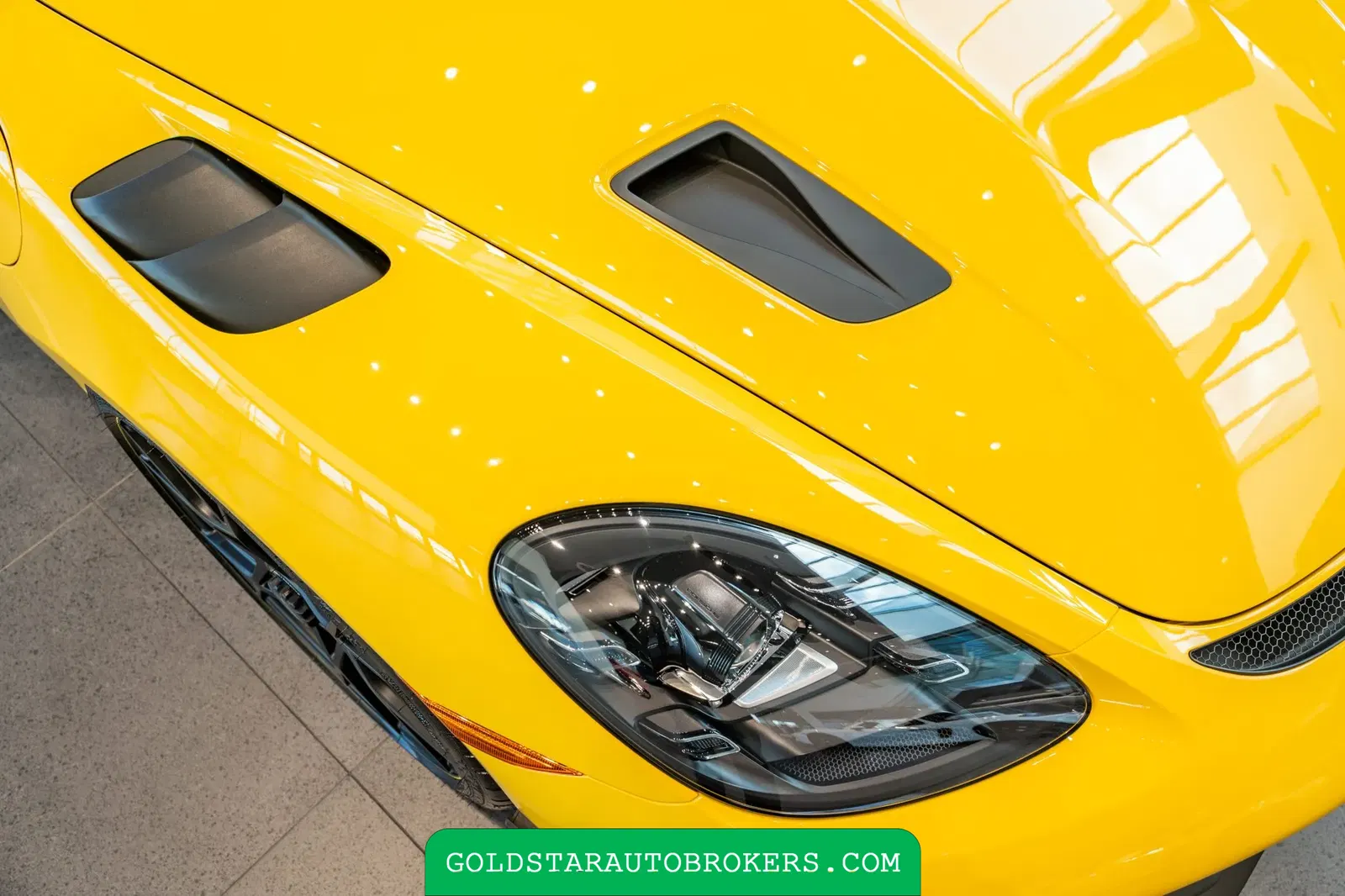 Speed Yellow 2025 Porsche 718 Spyder RS Weissach