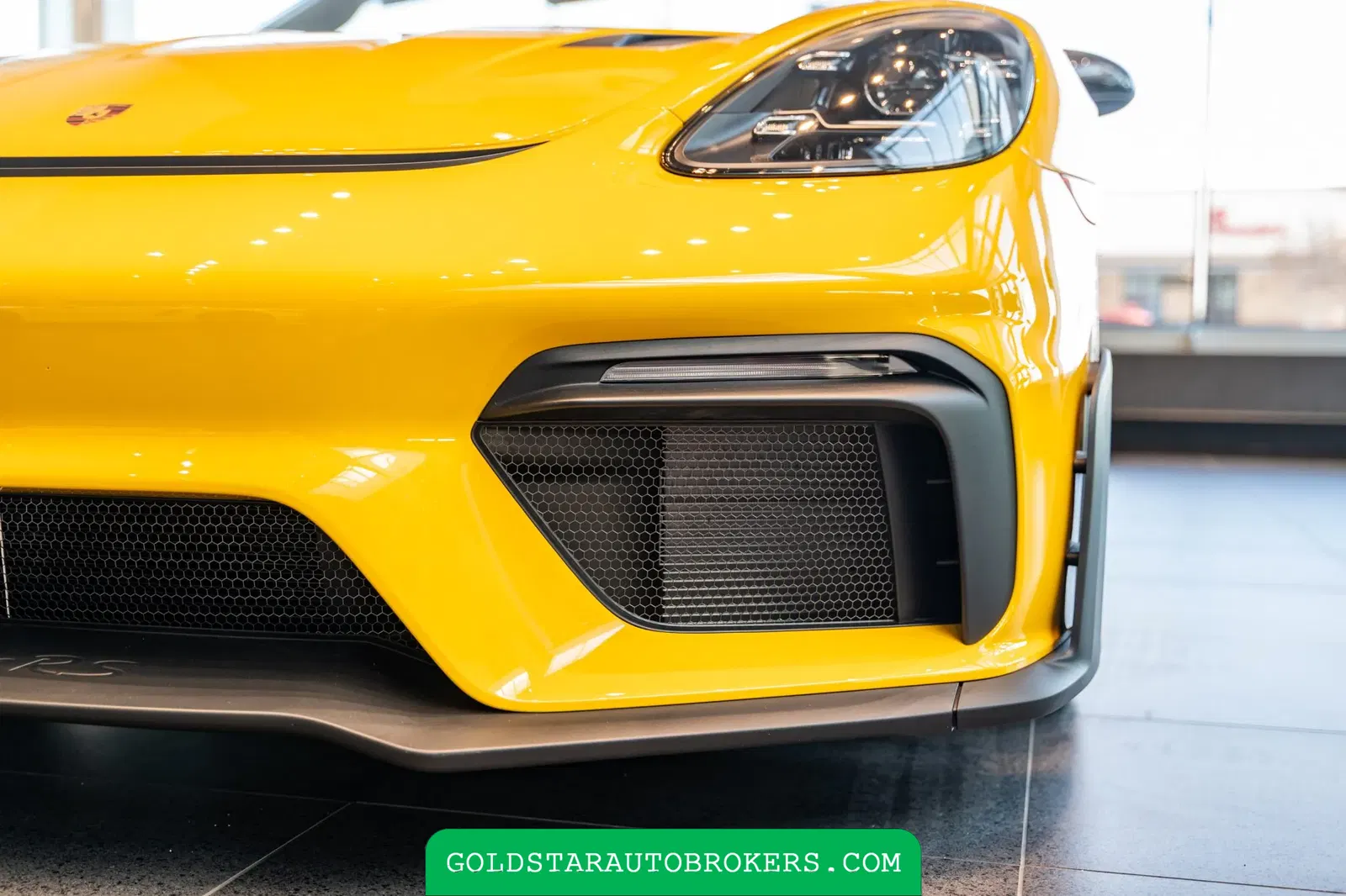 Speed Yellow 2025 Porsche 718 Spyder RS Weissach