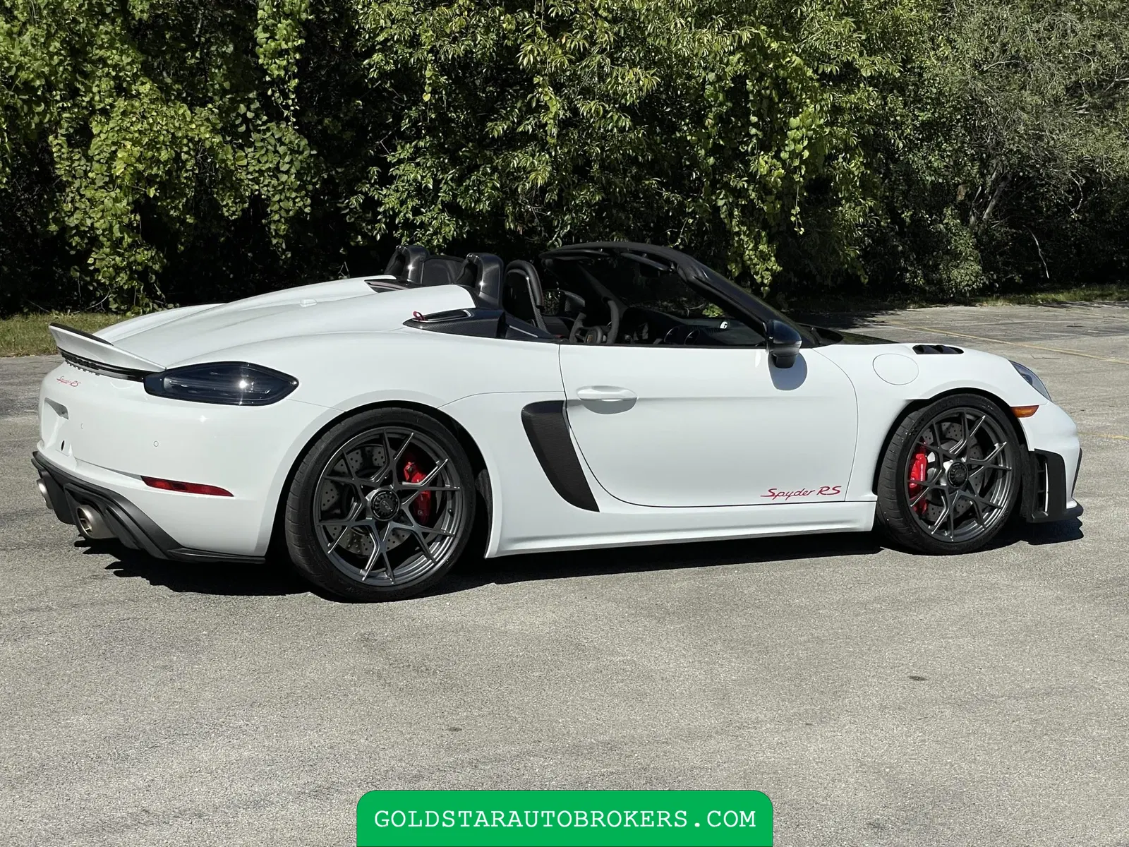 2024 Porsche 718 Spyder RS Weissach