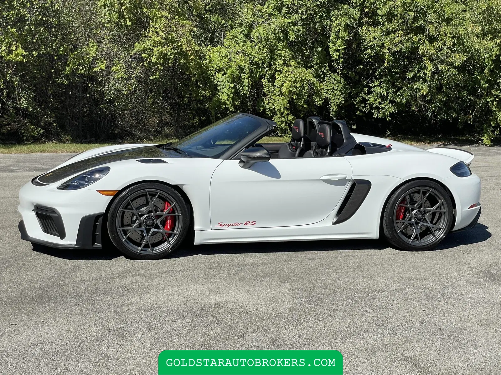 2024 Porsche 718 Spyder RS Weissach