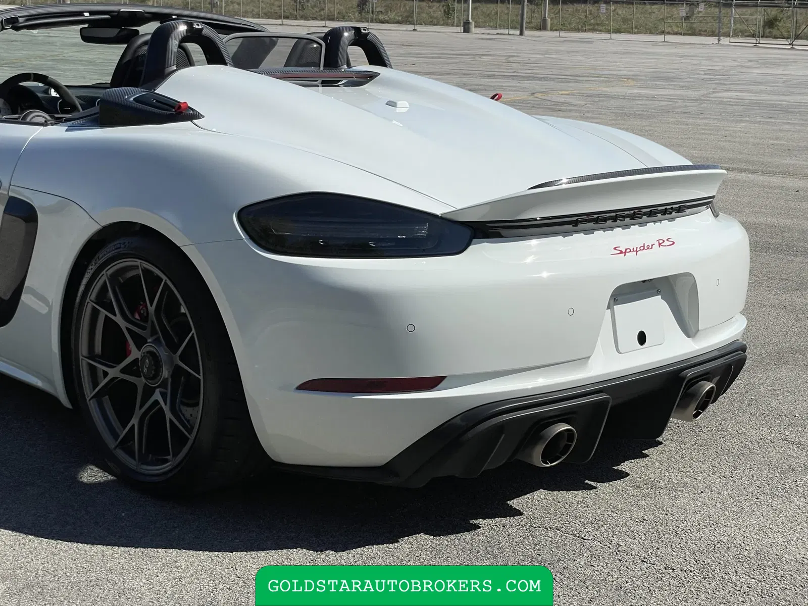 2024 Porsche 718 Spyder RS Weissach
