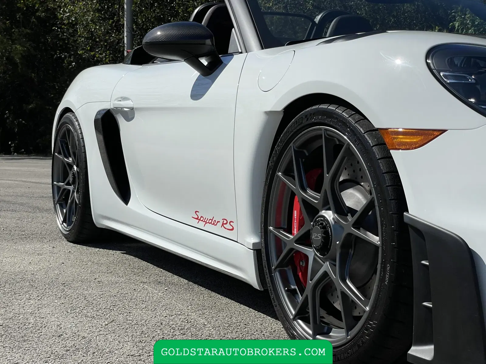 2024 Porsche 718 Spyder RS Weissach