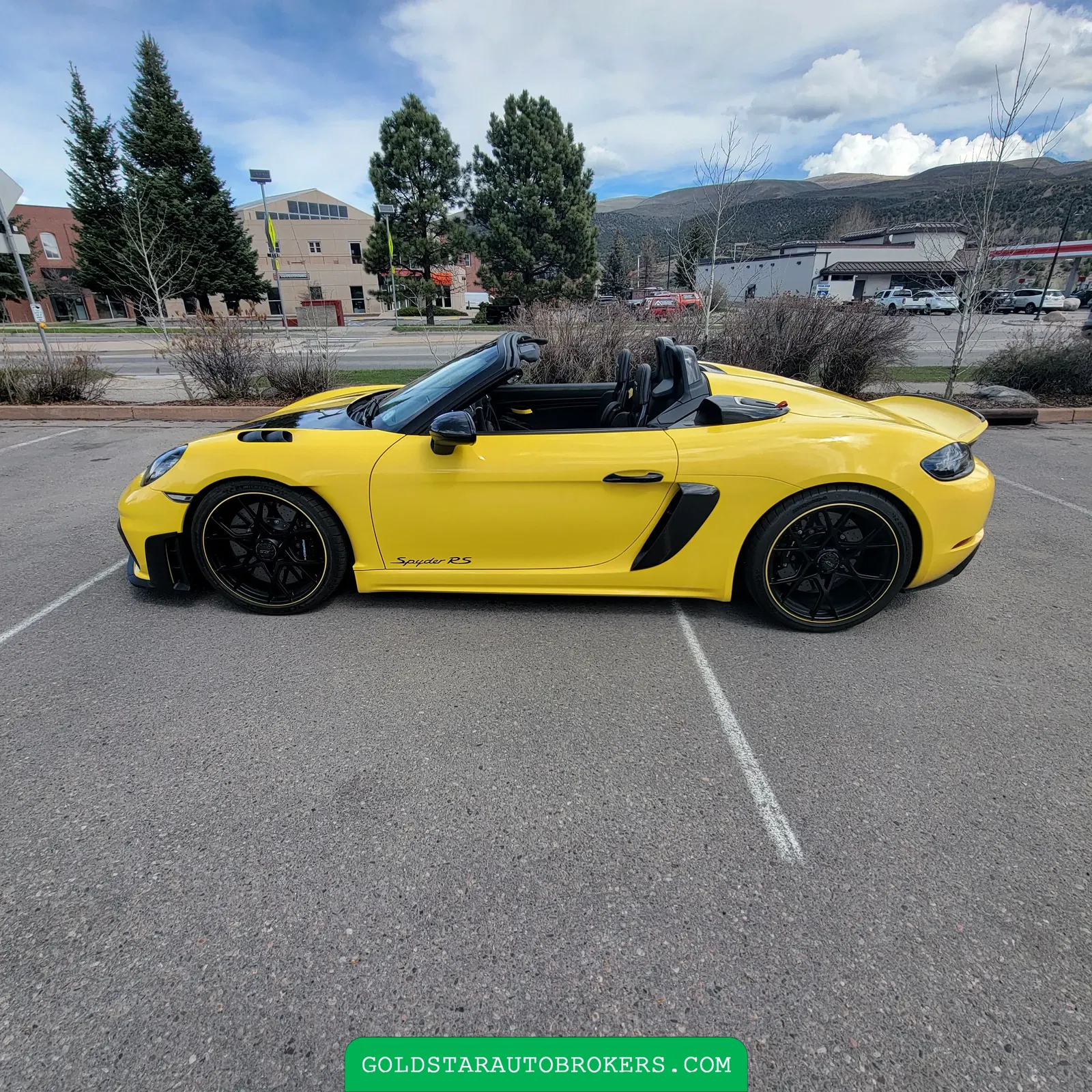 2024 Porsche 718 Spyder RS Weissach