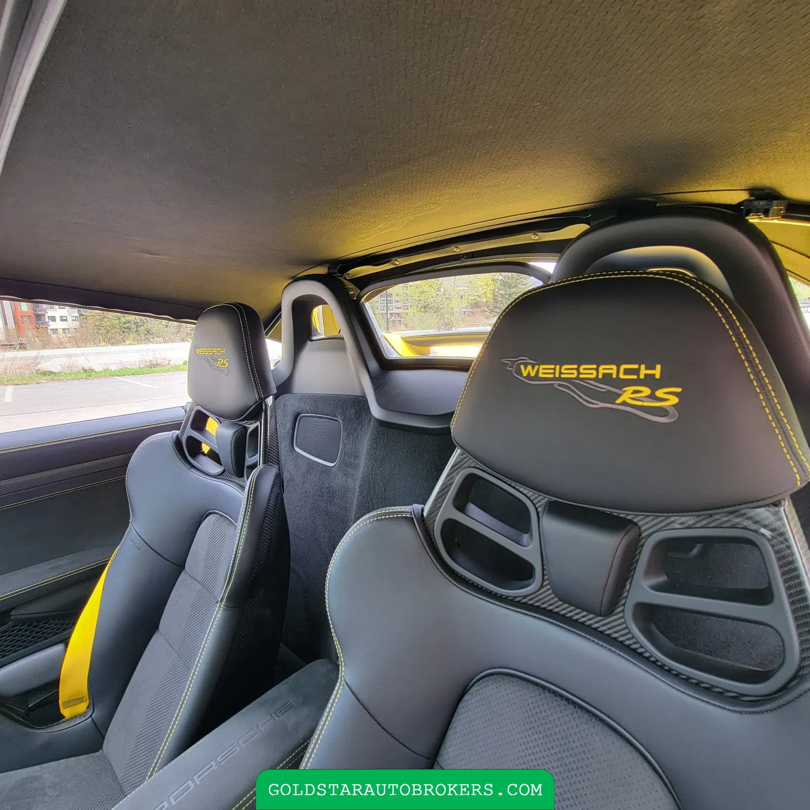 2024 Porsche 718 Spyder RS Weissach