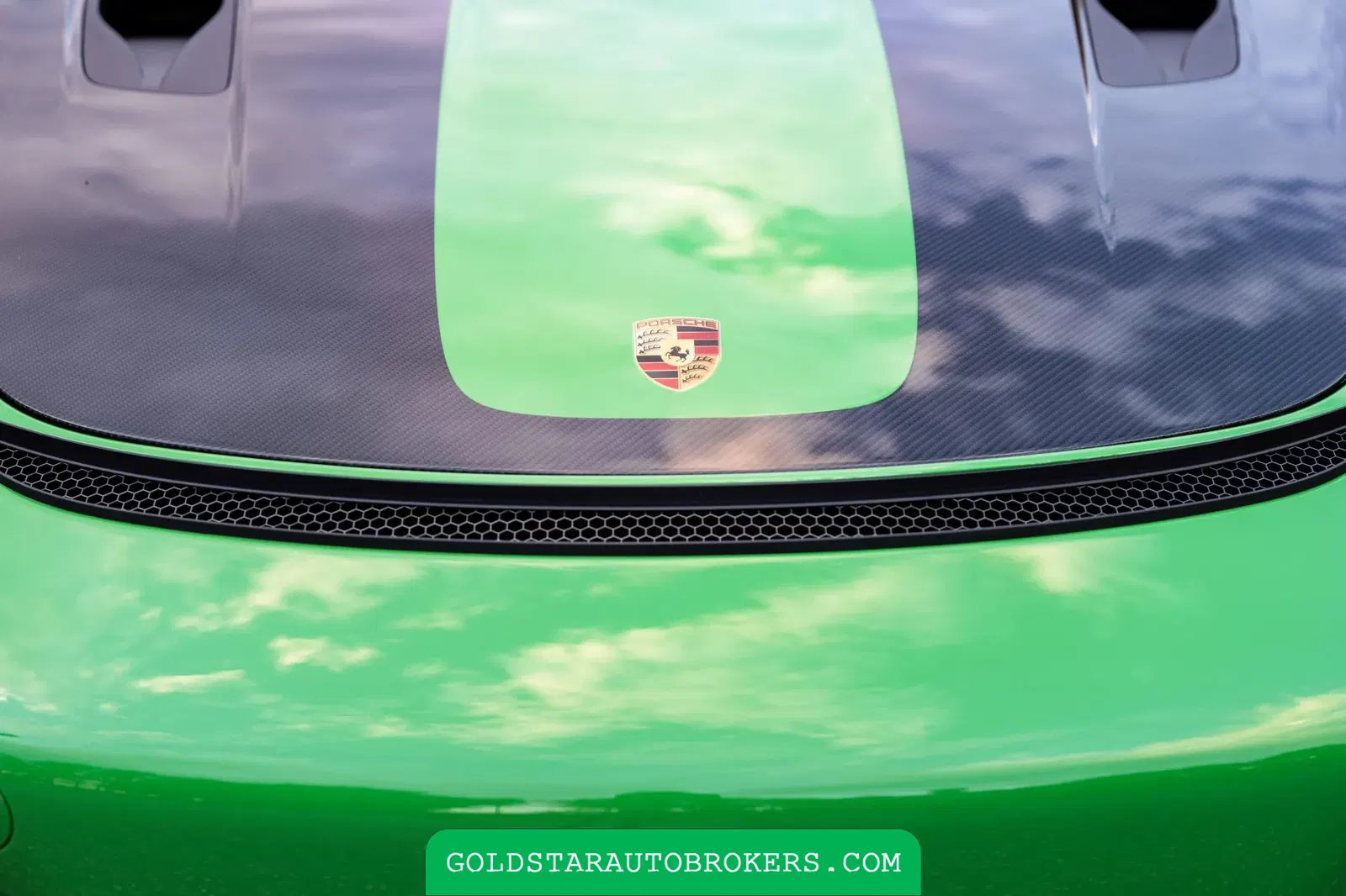 2024 Porsche 718 Spyder RS Weissach