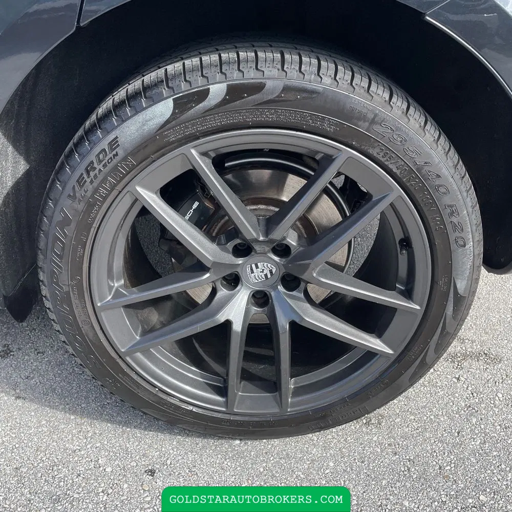 2023 Porsche Macan T