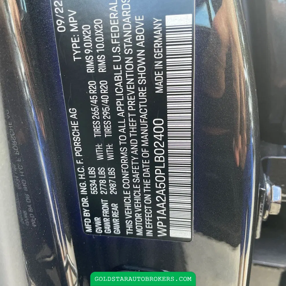 2023 Porsche Macan T
