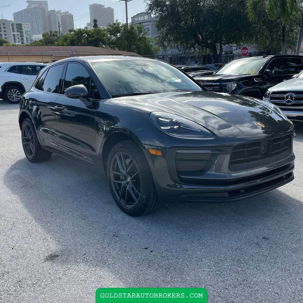 2023 Porsche Macan T