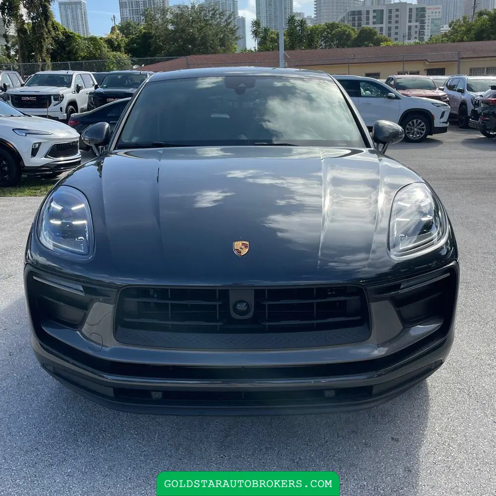 2023 Porsche Macan T