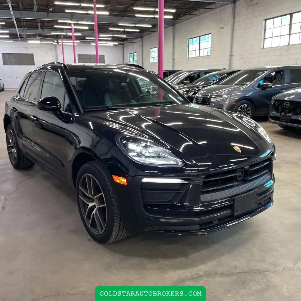 2024 Porsche Macan Base