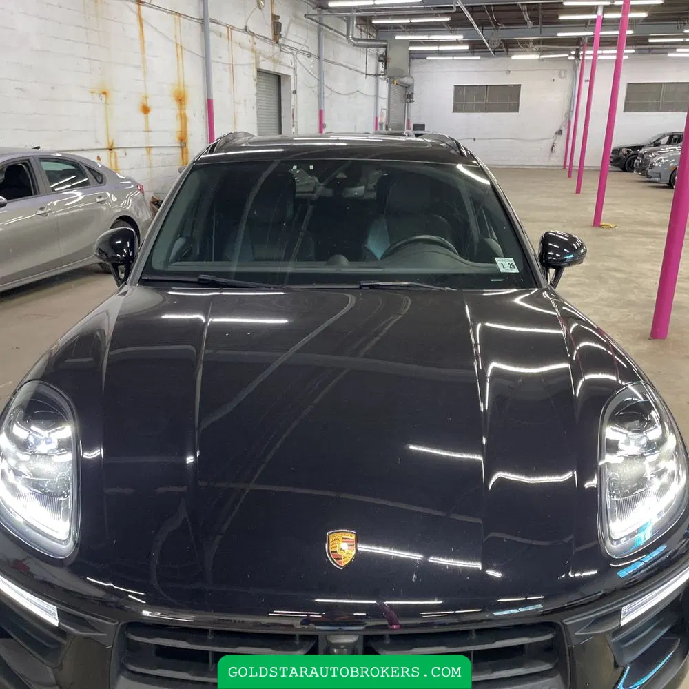 2024 Porsche Macan Base