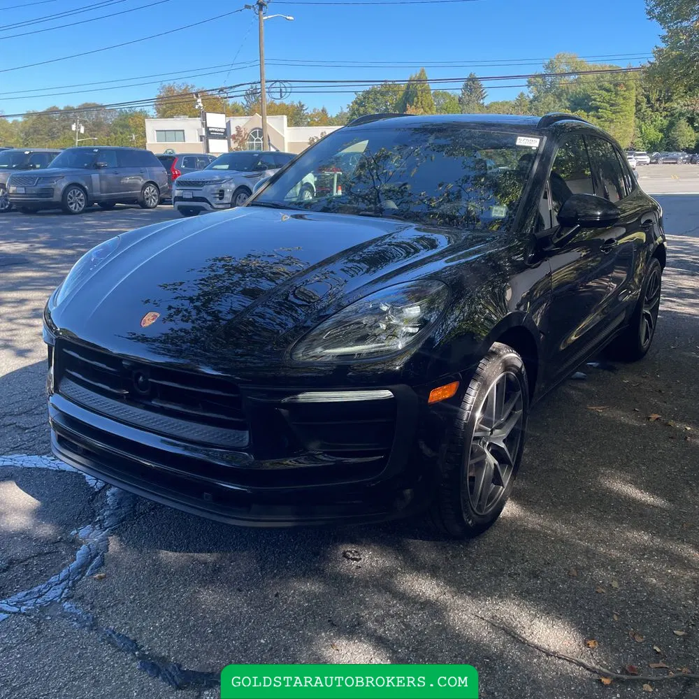 2024 Porsche Macan Base