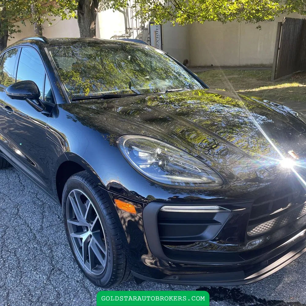 2024 Porsche Macan Base