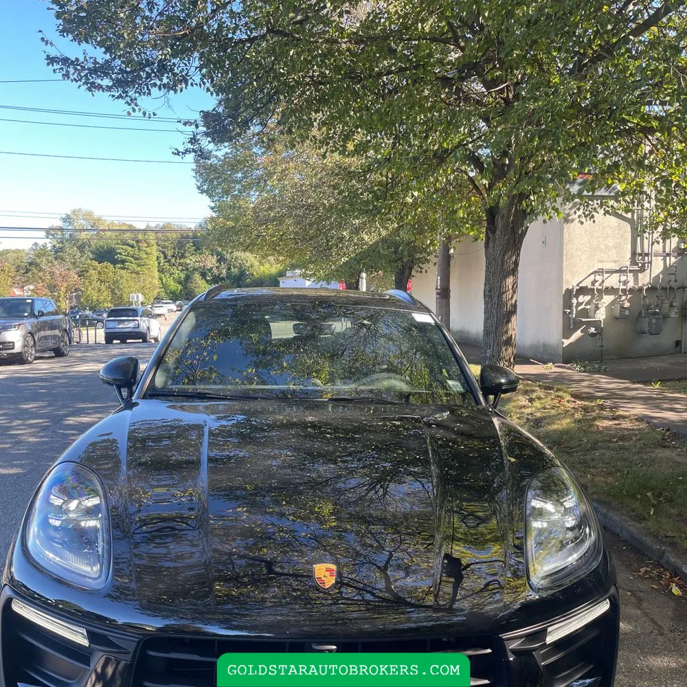 2024 Porsche Macan Base