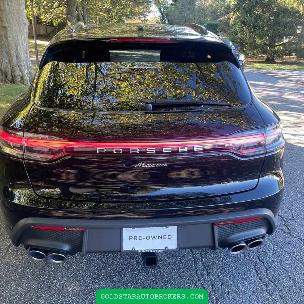 2024 Porsche Macan Base