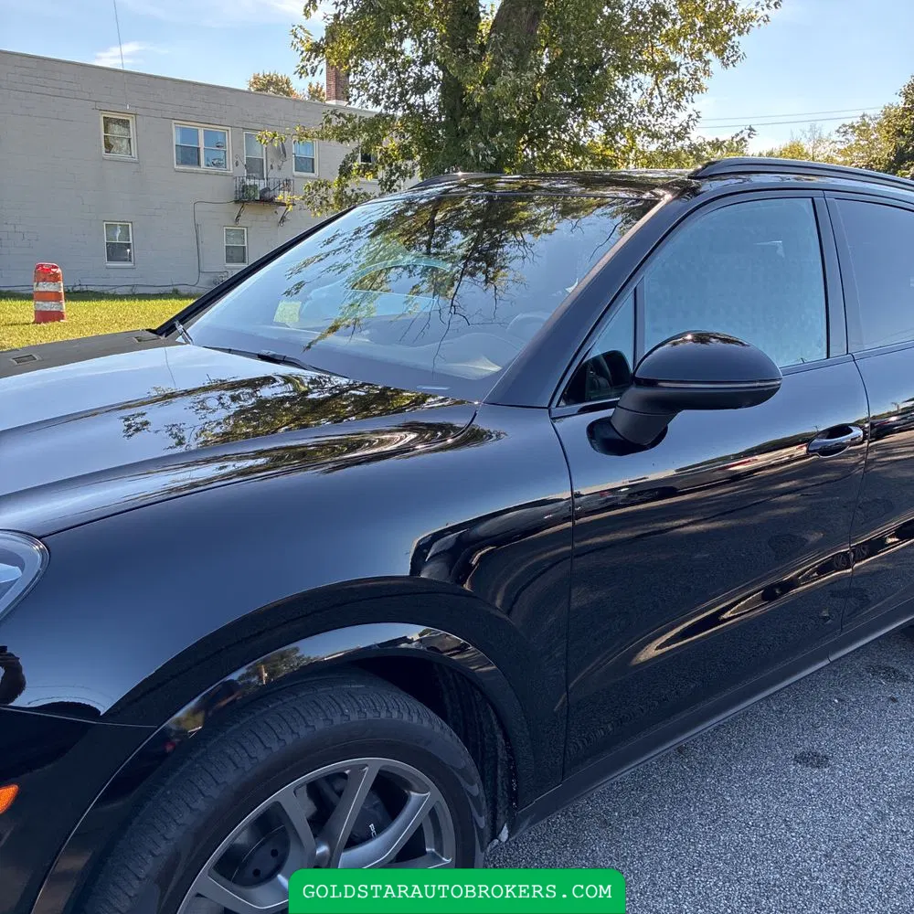 2023 Porsche Cayenne Platinum Edition