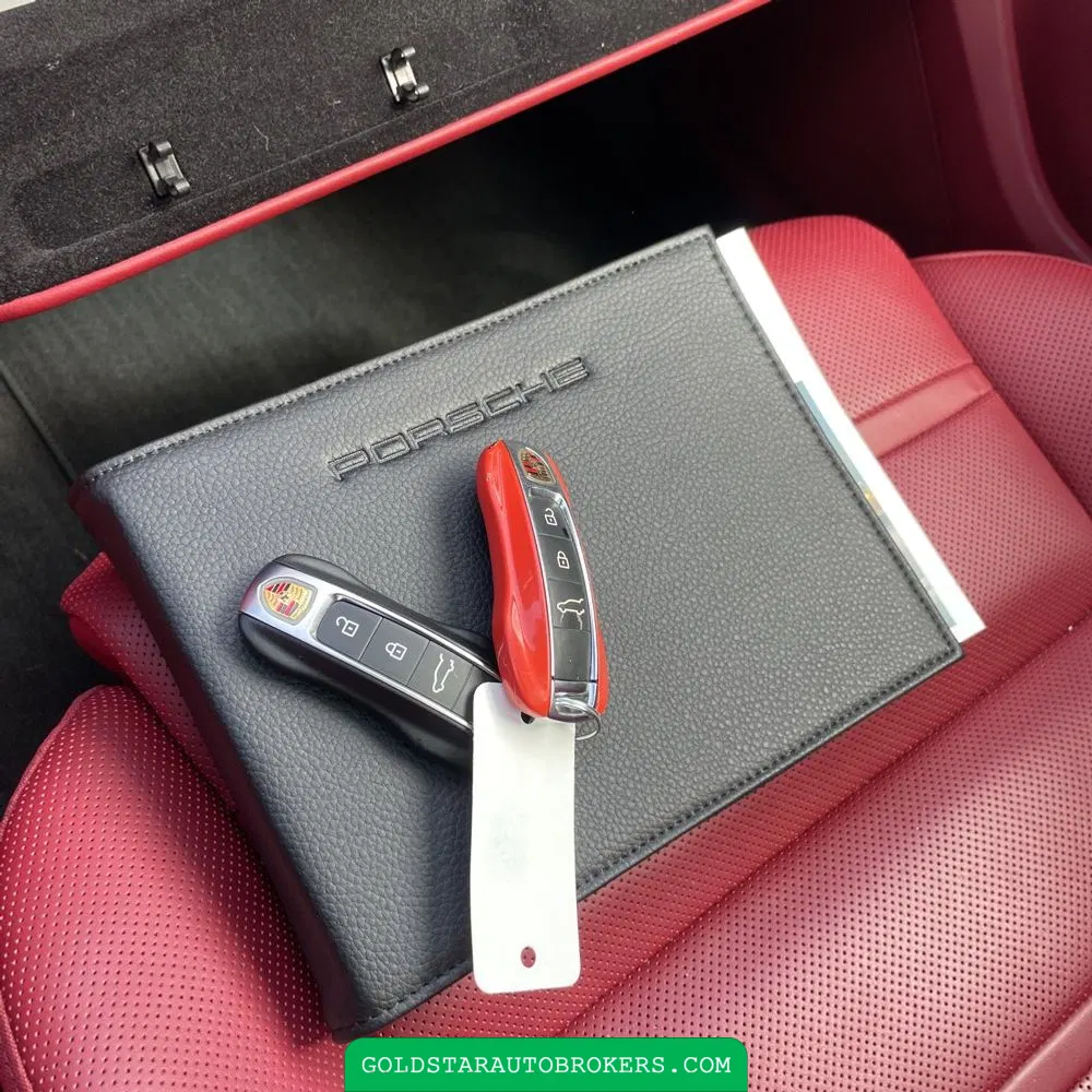 2021 Porsche Cayenne Base