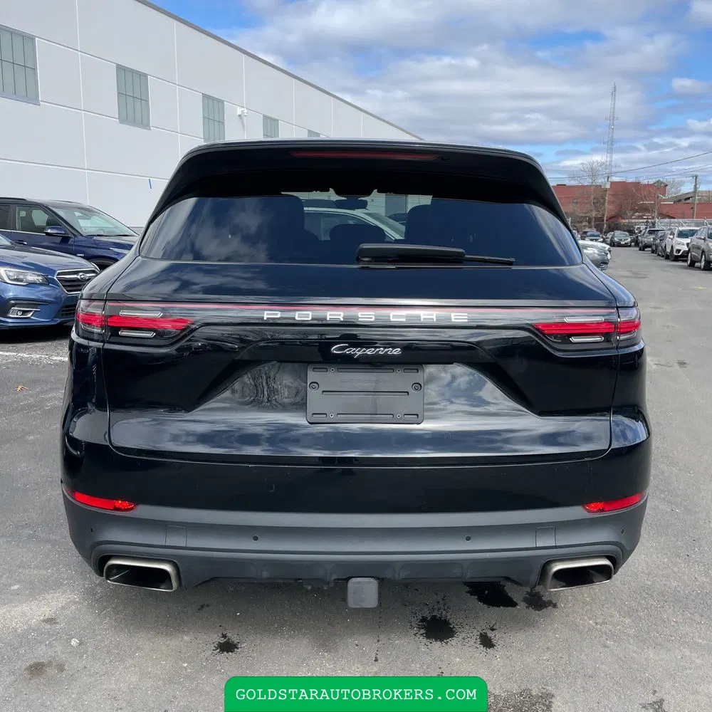 2021 Porsche Cayenne Base
