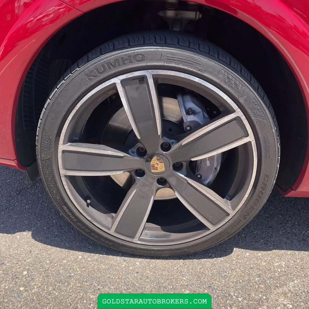 2023 Porsche Cayenne