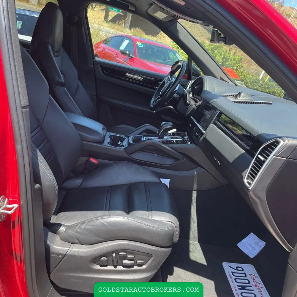 2023 Porsche Cayenne