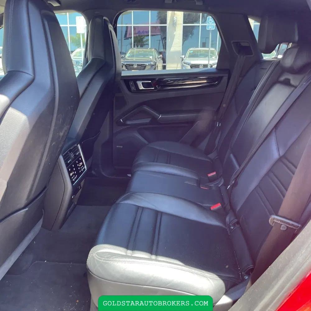 2023 Porsche Cayenne