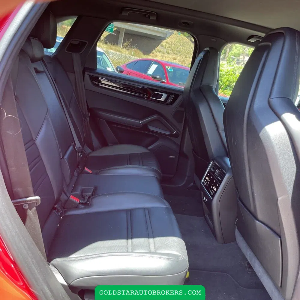 2023 Porsche Cayenne