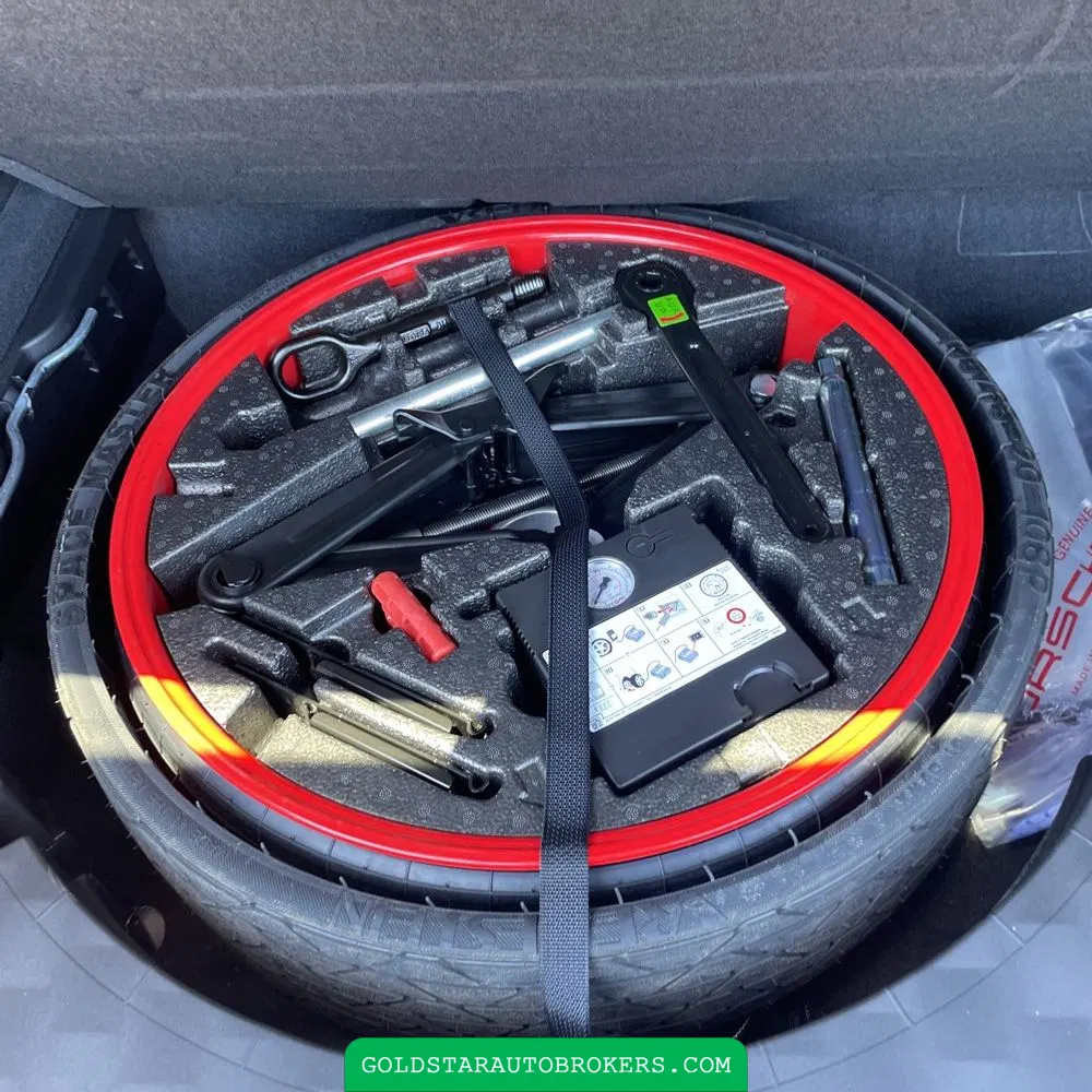 2023 Porsche Cayenne