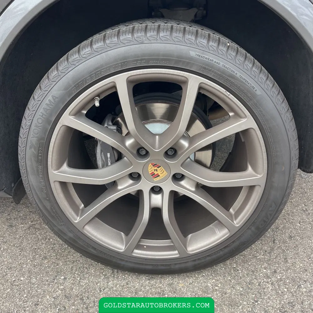 2023 Porsche Cayenne