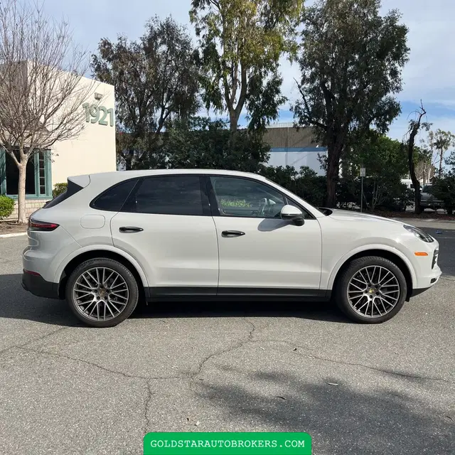 2022 Porsche Cayenne S