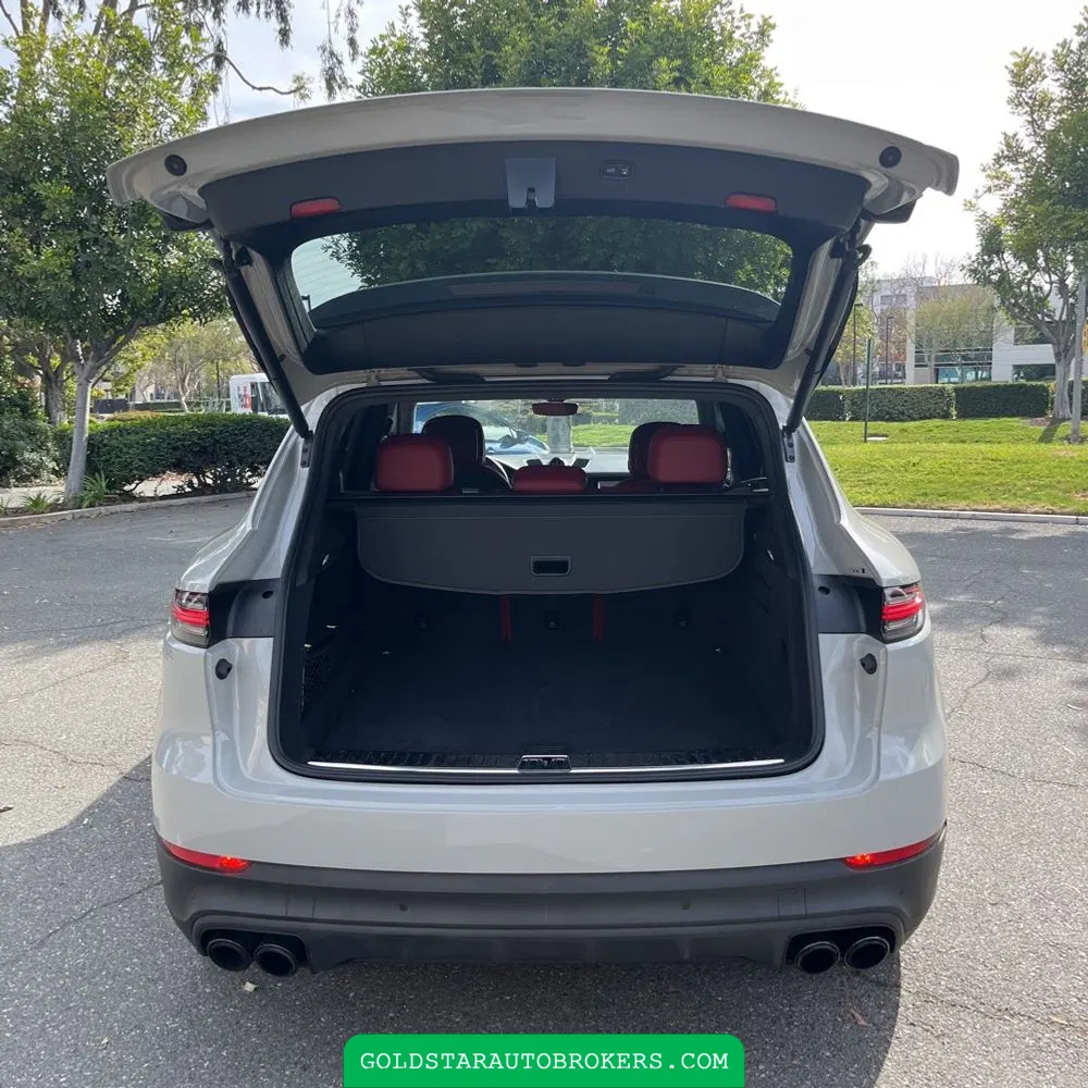 2022 Porsche Cayenne S
