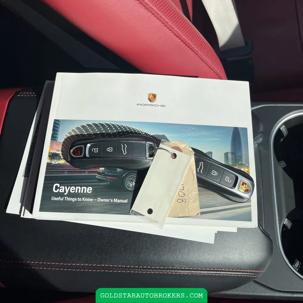 2022 Porsche Cayenne S