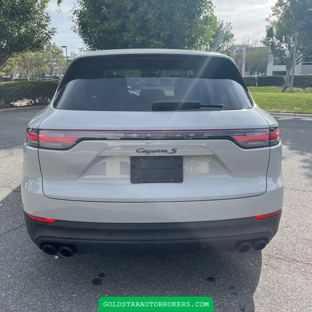 2022 Porsche Cayenne S