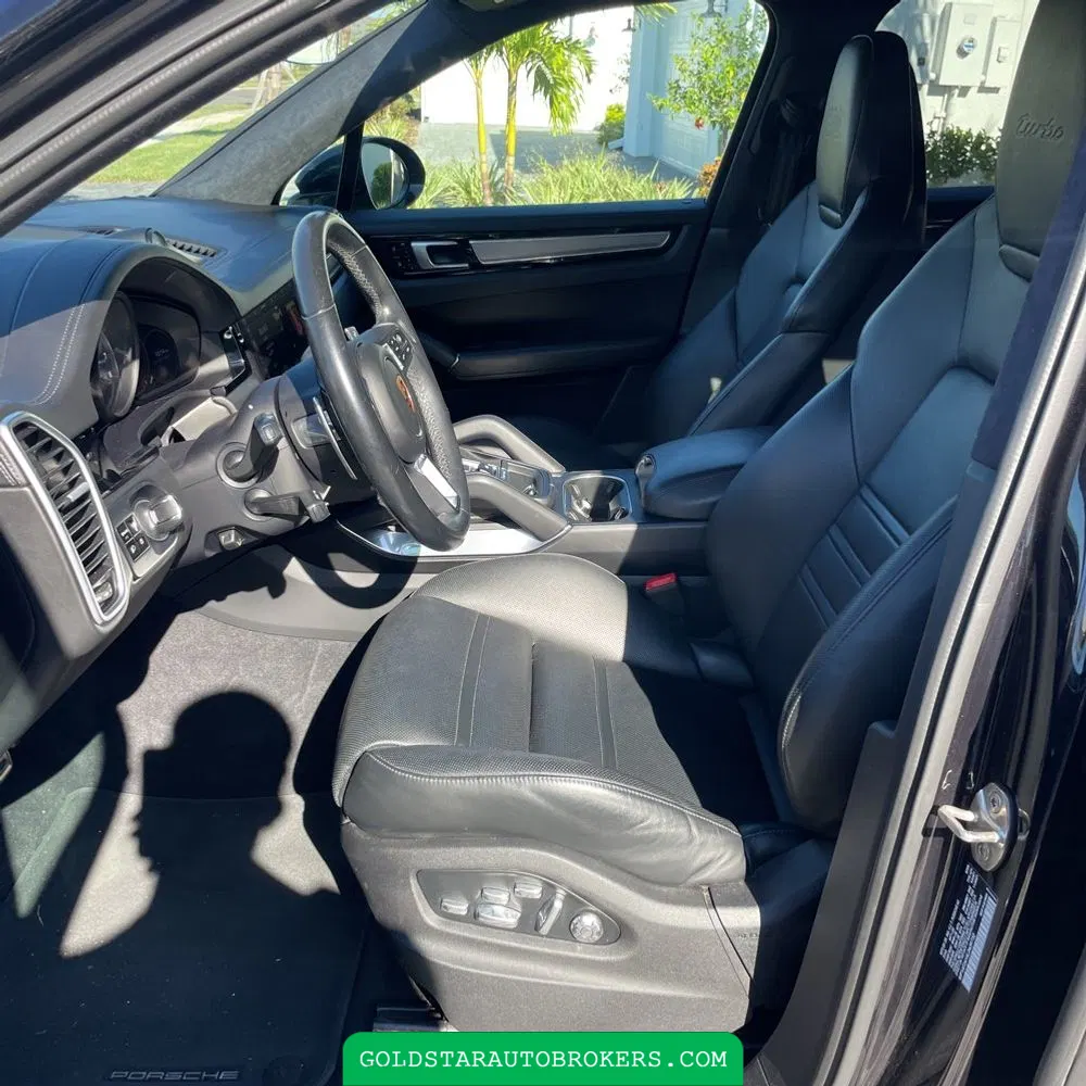 2020 Porsche Cayenne Turbo