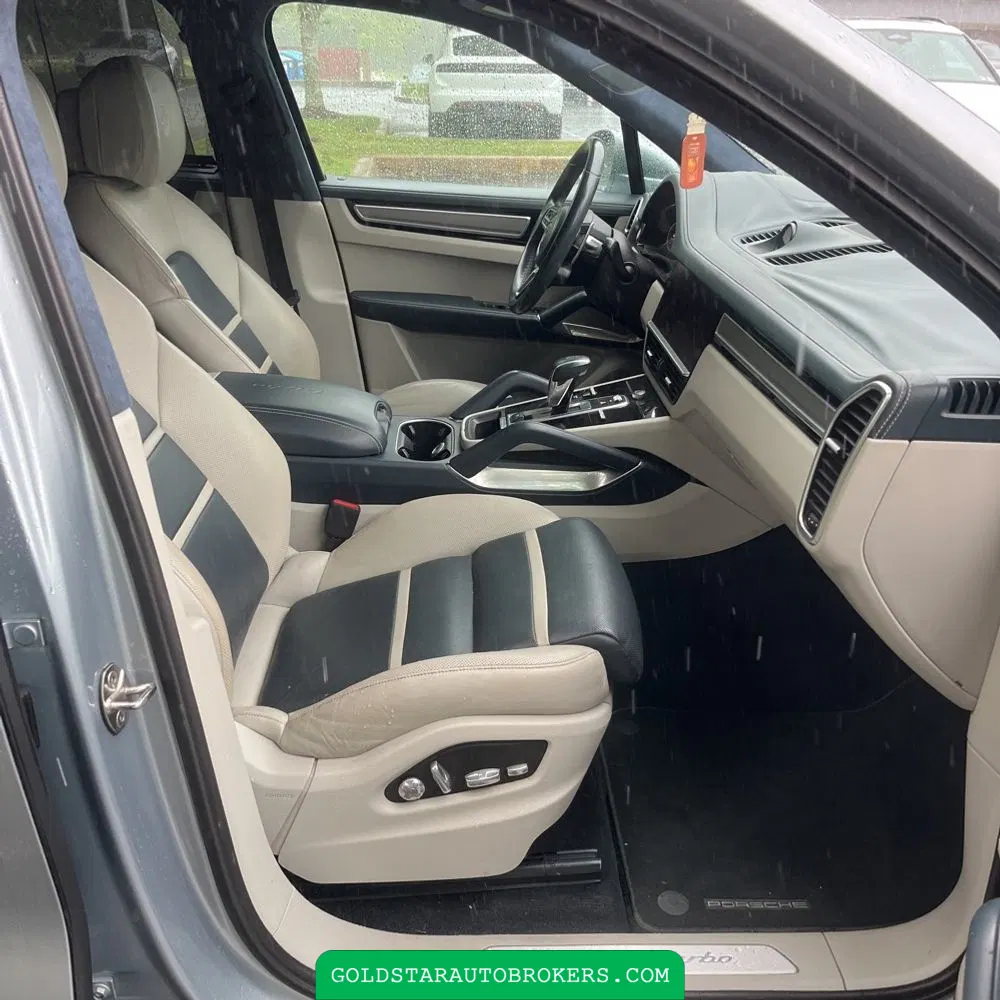 2020 Porsche Cayenne Turbo