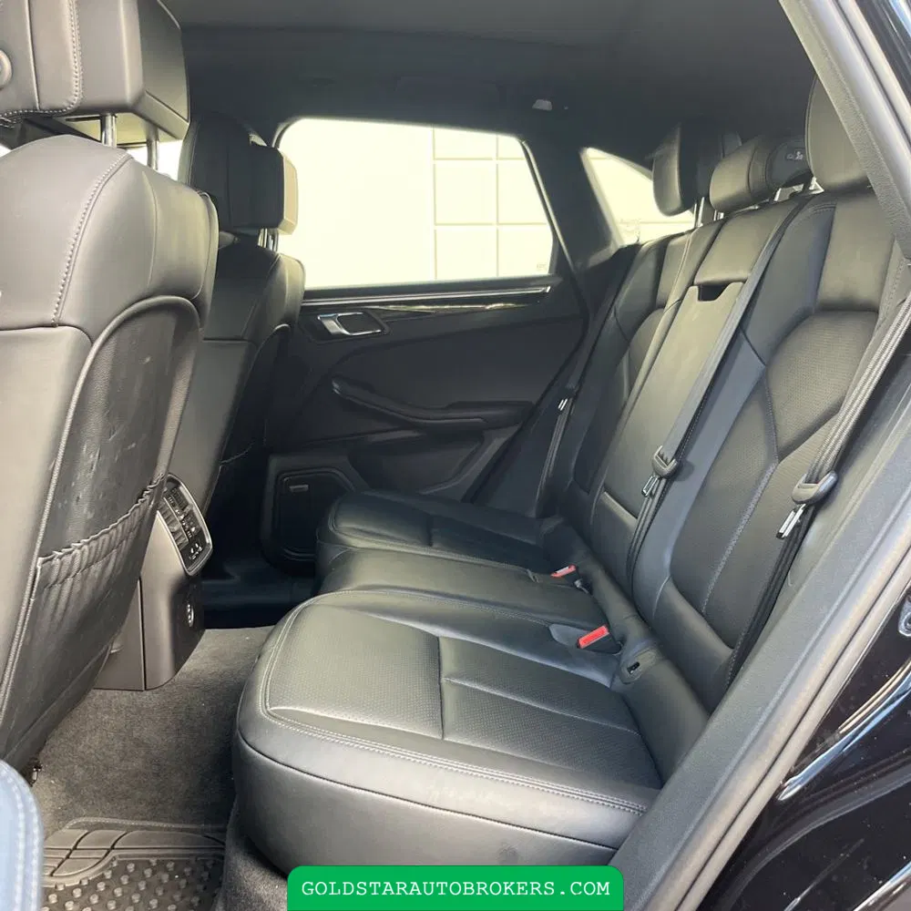 2022 Porsche Macan S
