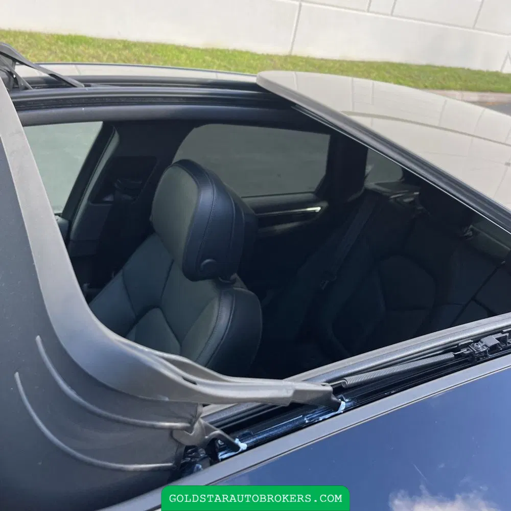 2022 Porsche Macan S