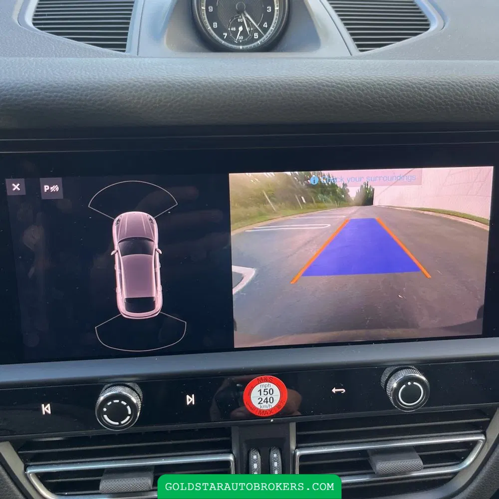 2022 Porsche Macan S