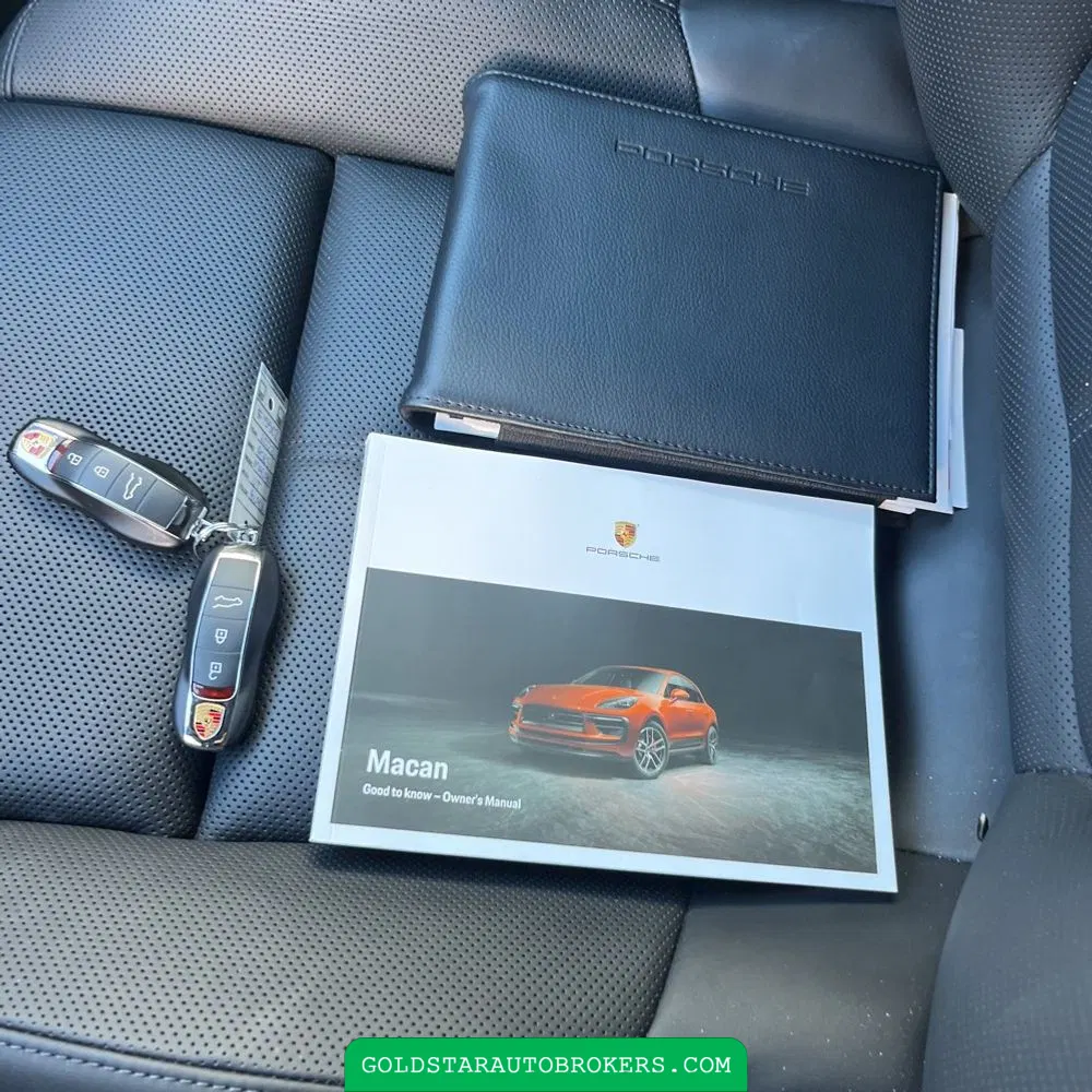 2022 Porsche Macan S
