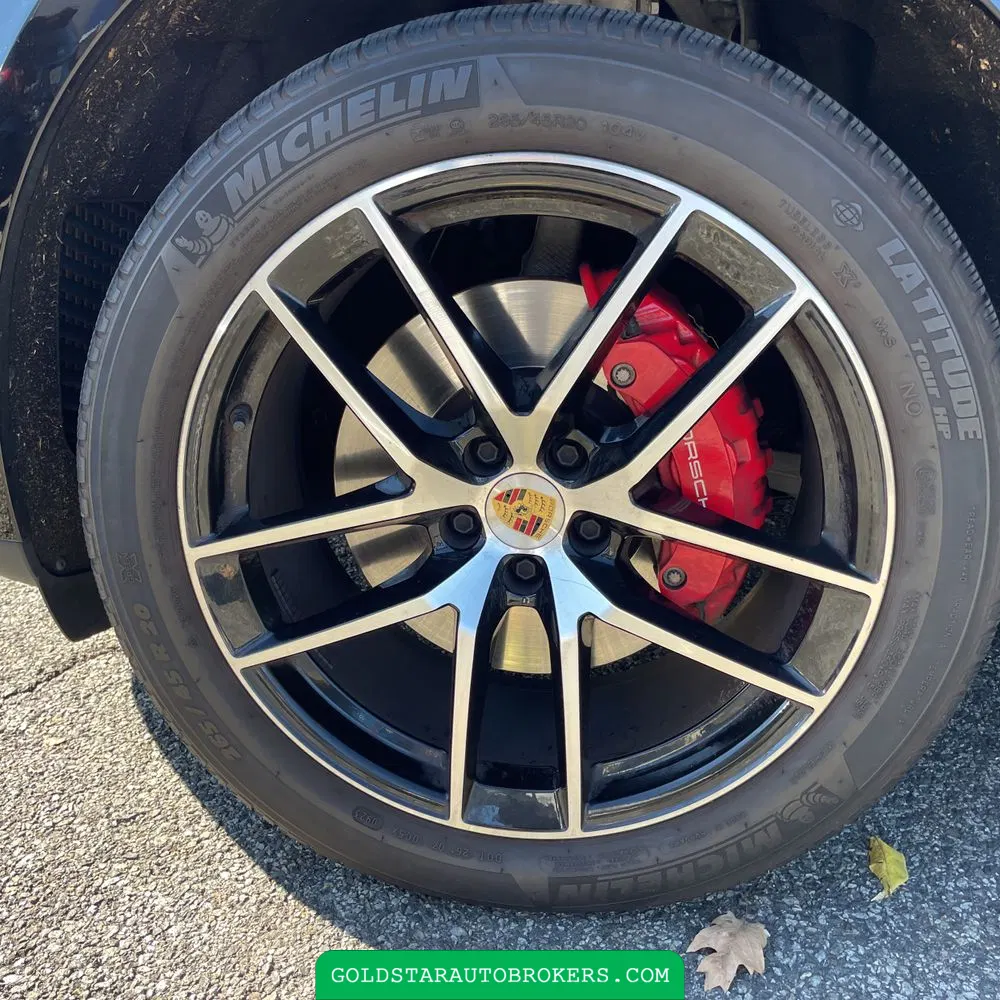2023 Porsche Macan S