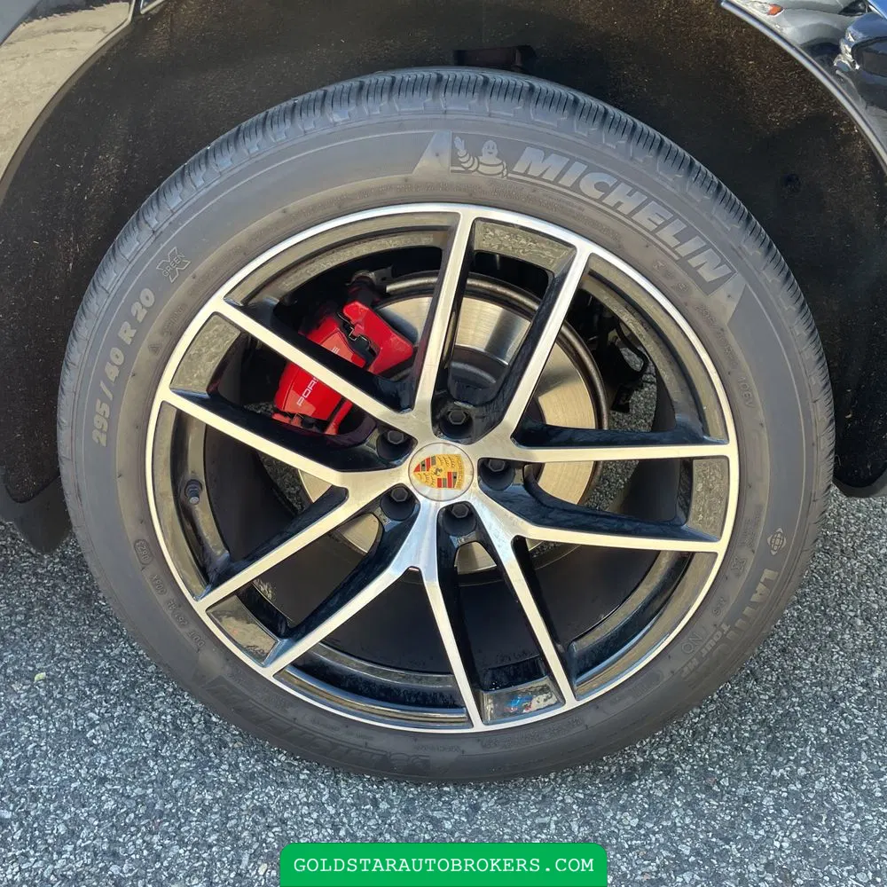 2023 Porsche Macan S